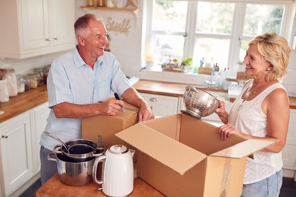 Downsizing Tips for Seniors Moving into Independent Living
